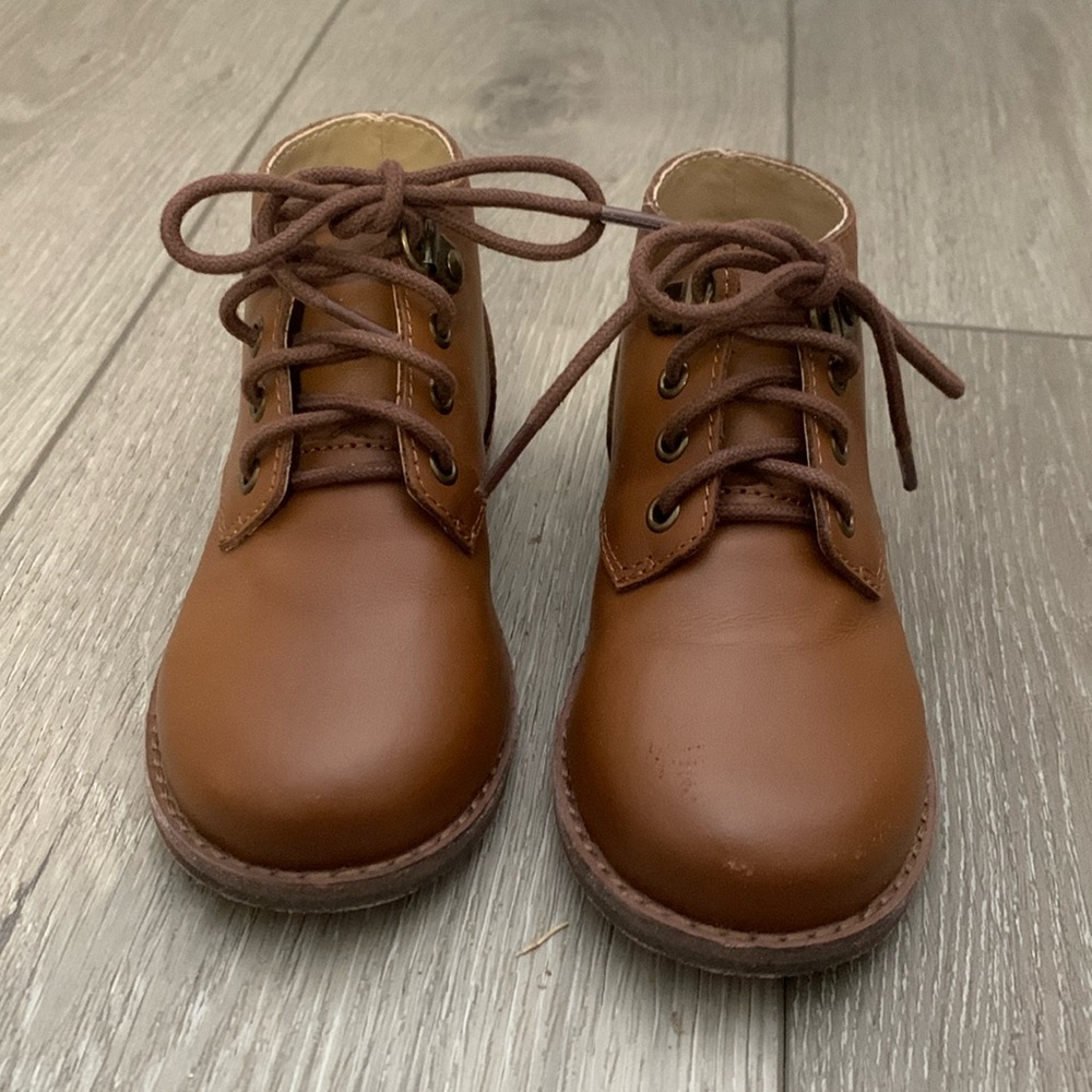 Kids Size 7 Janie and Jack brown boots